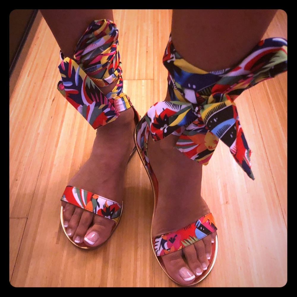 Print Flat Sandals!!!